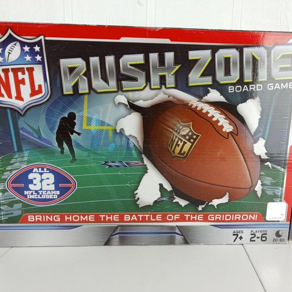 2015 NFL Rush Zone Board Game All 32 Football Teams New Open Box - Picture 1 of 10